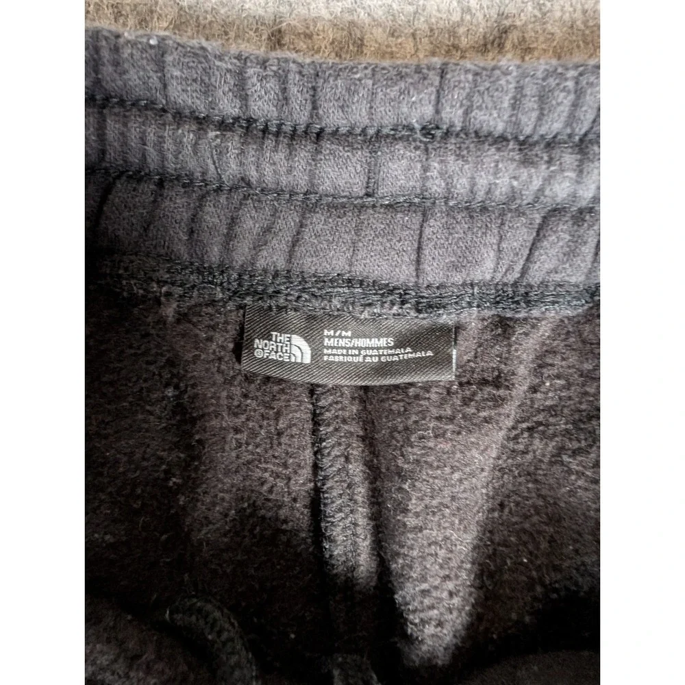 The North Face Mens Black Fleece Jogger Sweatpants Embroidered Logo NF0A5I67